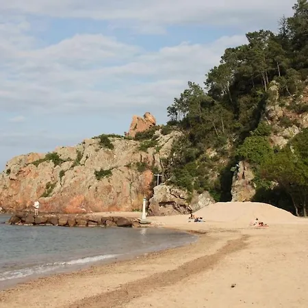 Vue Baie A 5min De La 44m² Avec Parking * Theoule-sur-Mer
