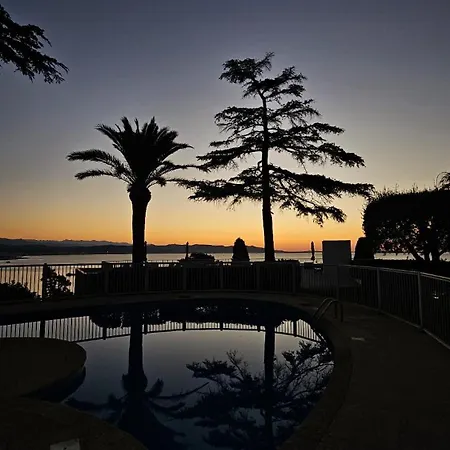 Vue Baie A 5min De La 44m² Avec Parking * Théoule-sur-Mer